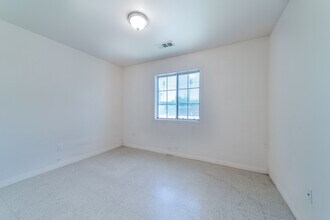 730 Pine Ave in Holtville, CA - Building Photo - Building Photo
