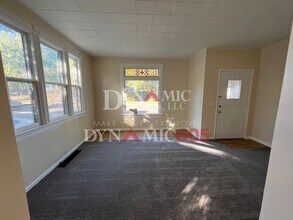517 W 9th St in Sioux Falls, SD - Building Photo - Building Photo