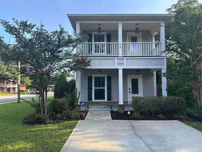 property at 1200 E Maxwell St