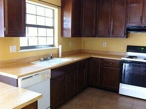 255 Meadowlakes Dr in Meadowlakes, TX - Building Photo - Building Photo