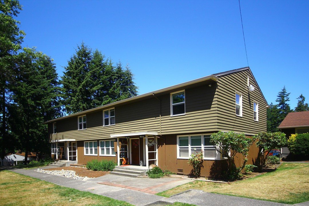 Garden Park Apartments in Shoreline, WA - Foto de edificio