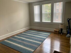 17 Short St, Unit #5 in Brookline, MA - Building Photo