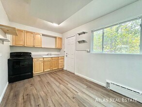 1853 W Mosier Pl in Denver, CO - Building Photo - Building Photo
