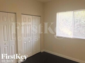 3326 NE 3rd Dr in Homestead, FL - Building Photo - Building Photo