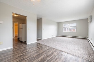Magnolia Pointe Apartments in Cincinnati, OH - Foto de edificio - Interior Photo