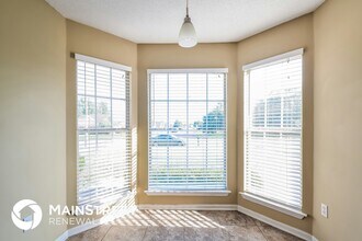 4152 Triple Crown Loop N in Southaven, MS - Foto de edificio - Building Photo