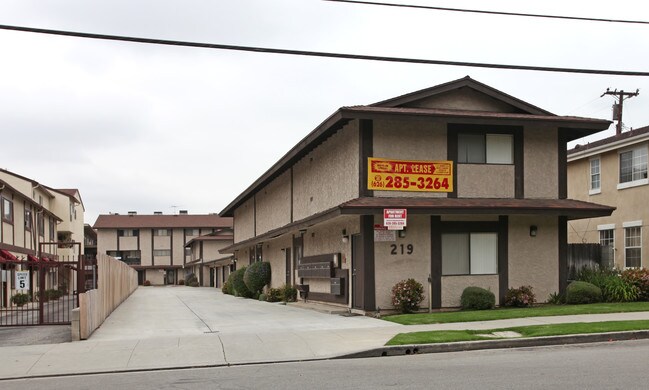 Bagwood Apartments in San Gabriel, CA - Building Photo - Building Photo