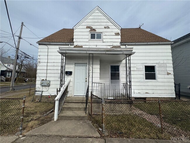 property at 131 Kail St