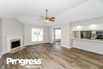 1244 Breezy Gate Dr in Cordova, TN - Building Photo - Building Photo