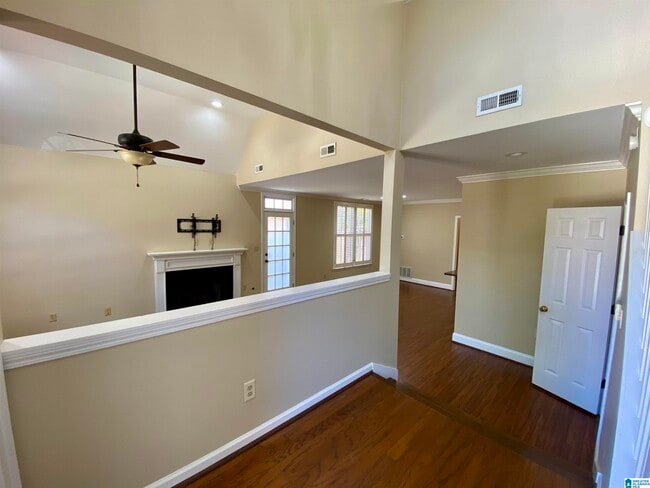 2032 Stone Brook Dr in Birmingham, AL - Building Photo - Building Photo