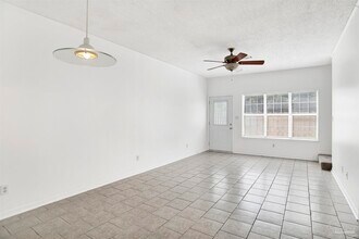 601 E Burgess Rd in Pensacola, FL - Building Photo - Building Photo