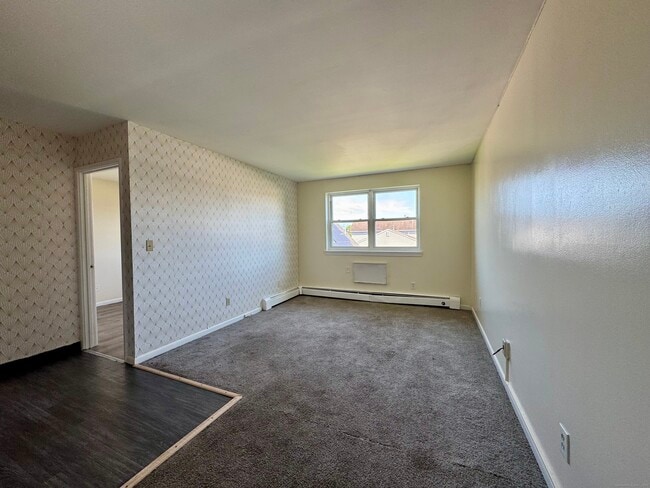 145 Cowles St in Bridgeport, CT - Building Photo - Building Photo
