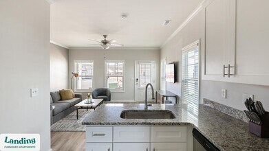 7 Dairy Crk Rd SW, Unit 171CCR in Huntsville, AL - Building Photo - Building Photo