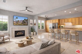 37 Shoreline Dr in Rancho Mirage, CA - Building Photo - Building Photo
