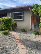 3136 W Austin Way, Unit 102 in Fresno, CA - Building Photo - Building Photo