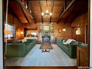 10 Sunset Trail in New Fairfield, CT - Building Photo - Building Photo