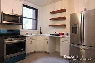 12 Park St in Brookline, MA - Building Photo - Building Photo