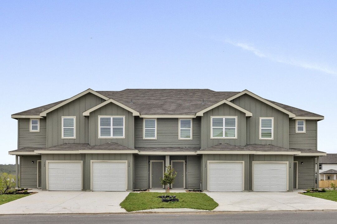 455 Ryan Xing in San Antonio, TX - Building Photo