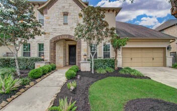 2403 Orchard Way in Missouri City, TX - Building Photo - Building Photo