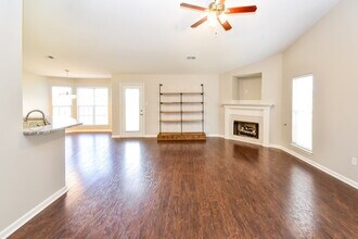 7805 Jane Ayre Dr in Southaven, MS - Building Photo - Building Photo