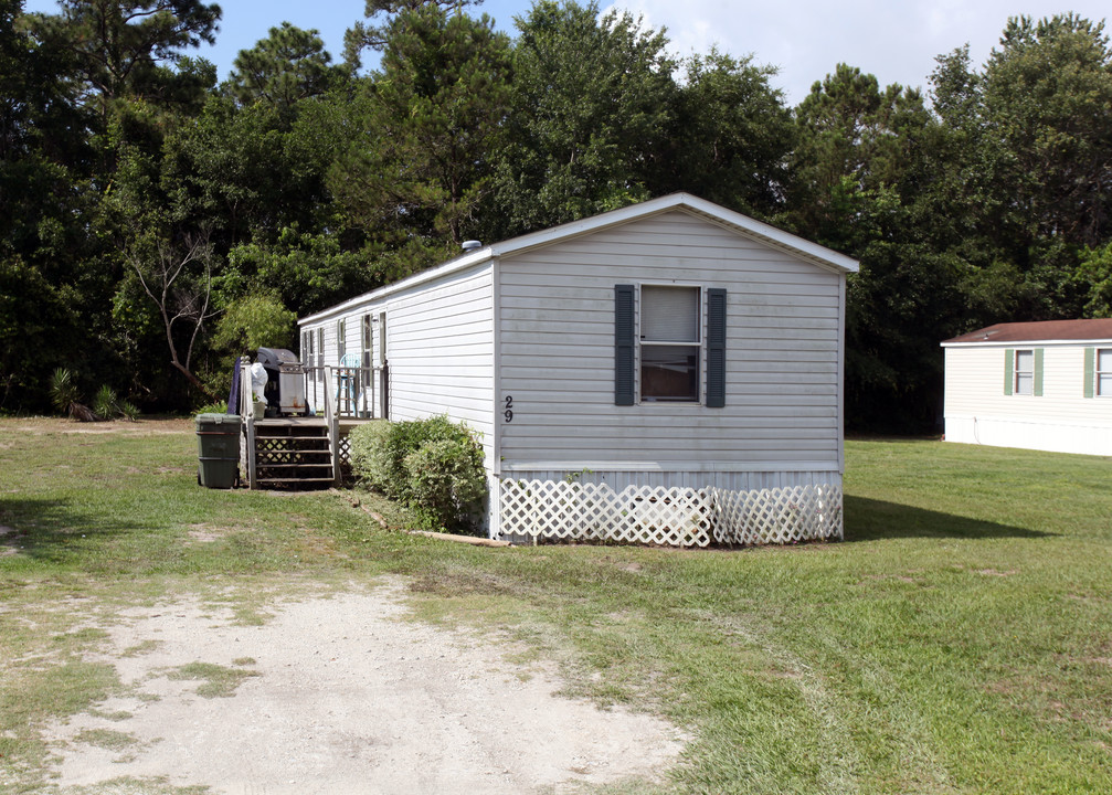 Oceanway Mobile Home Park in Wilmington, NC - Building Photo