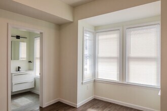 92 Lexington St in Boston, MA - Building Photo - Building Photo