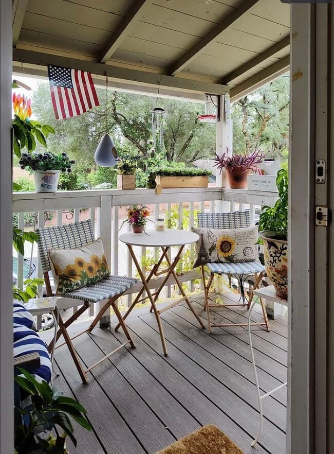 property at 385 Foresthill Ave