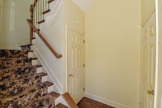 66 Pheasant Run in Old Tappan, NJ - Building Photo - Building Photo