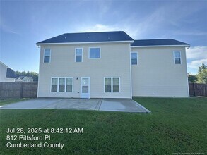 812 Pittsford Pl in Hope Mills, NC - Building Photo - Building Photo