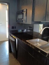 203 Heleuma Pl in Kihei, HI - Building Photo - Building Photo