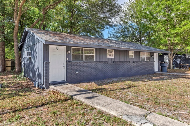 29 Cape Dr NW in Fort Walton Beach, FL - Building Photo - Building Photo