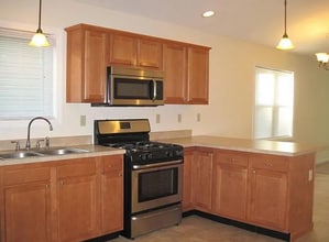 3204 Tamarack Dr, Unit 3204 in Erie, PA - Building Photo - Building Photo