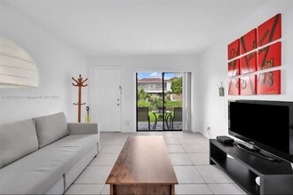3258 NW 104th Ave, Unit 3258 in Coral Springs, FL - Foto de edificio - Building Photo