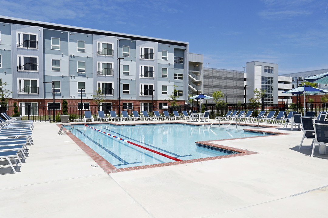 Liberty Apartments in Newport News, VA - Building Photo