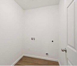 227 N Fremont Ave in Manteca, CA - Building Photo - Building Photo