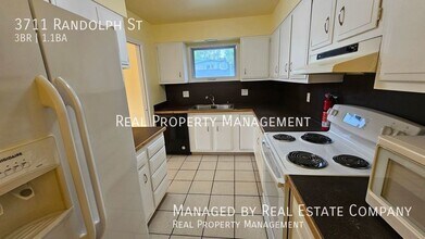 3711 Randolph St in Anchorage, AK - Building Photo - Building Photo