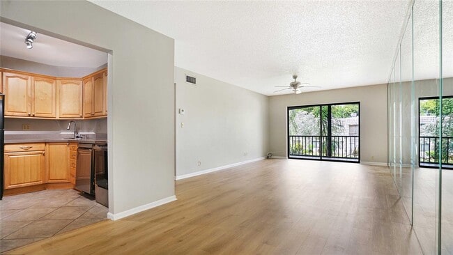 property at 3111 Oakland Shores Dr