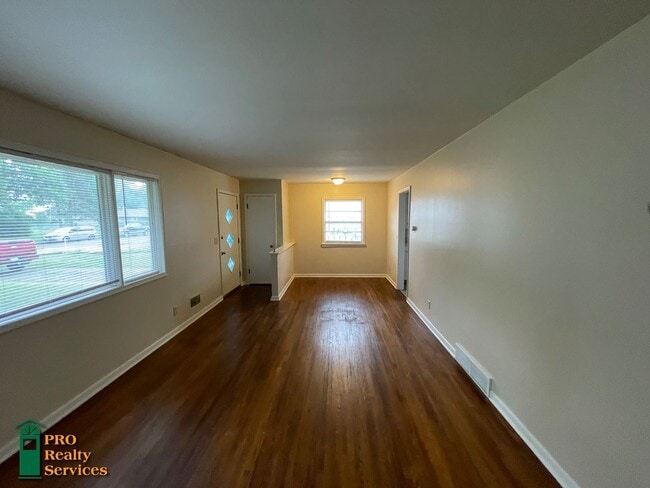1352 108th Ave NE