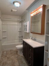 246 Old Harrodsburg Rd in Frankfort, KY - Building Photo - Building Photo