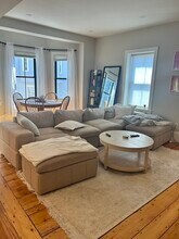 3 Bartlett St in Boston, MA - Foto de edificio - Building Photo