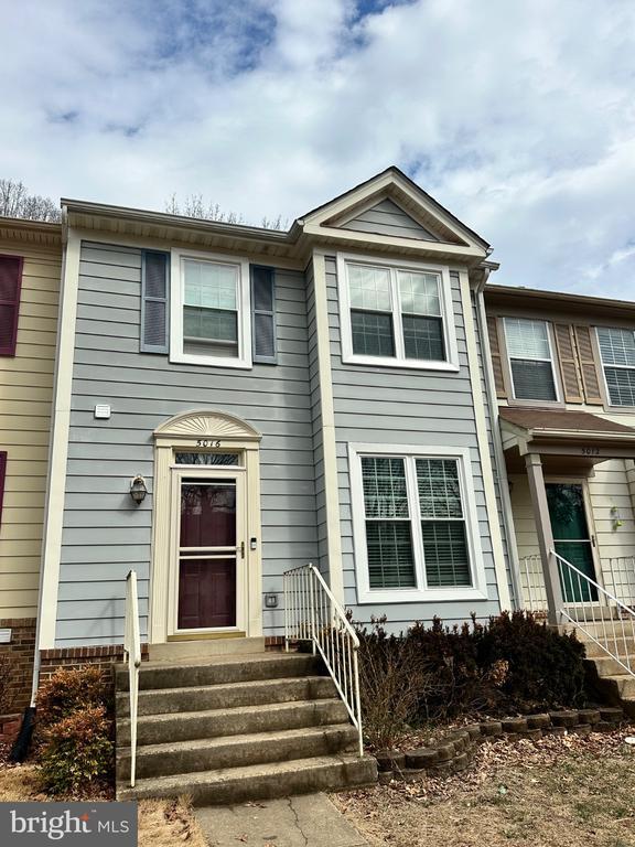 5016 Lambsgate Ln in Woodbridge, VA - Building Photo - Building Photo