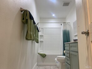 2866 Villa Woods Cir in Gulf Breeze, FL - Building Photo - Building Photo