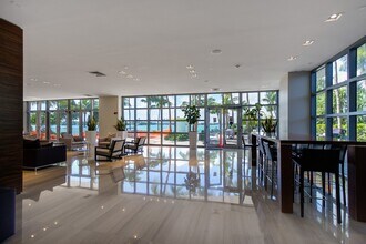 1330 West Ave in Miami Beach, FL - Building Photo - Building Photo