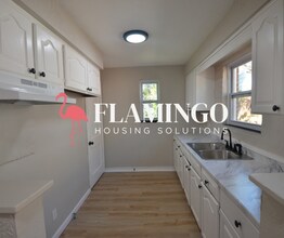1549 Shelley Dr in Dayton, OH - Building Photo - Building Photo
