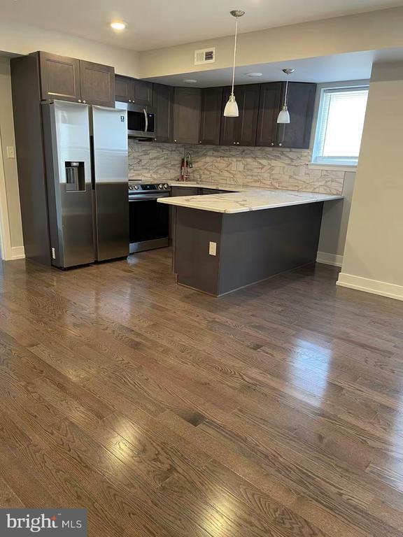 property at 1505 Parrish St