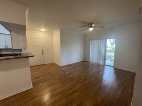 100 SW 117th Terrace in Hollywood, FL - Building Photo - Building Photo