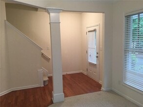 3752 Memphis Dr in Suwanee, GA - Building Photo - Building Photo