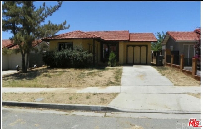 property at 2912 Mohawk Rd