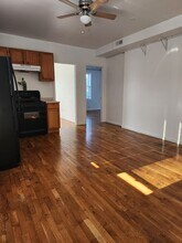 1549 N Maplewood Ave in Chicago, IL - Building Photo - Building Photo