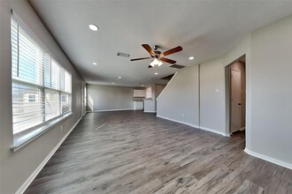 8207 Katie Mill Trail in Spring, TX - Building Photo - Building Photo